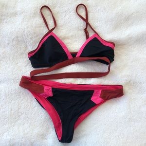 L Space Bikini only worn once! Size M